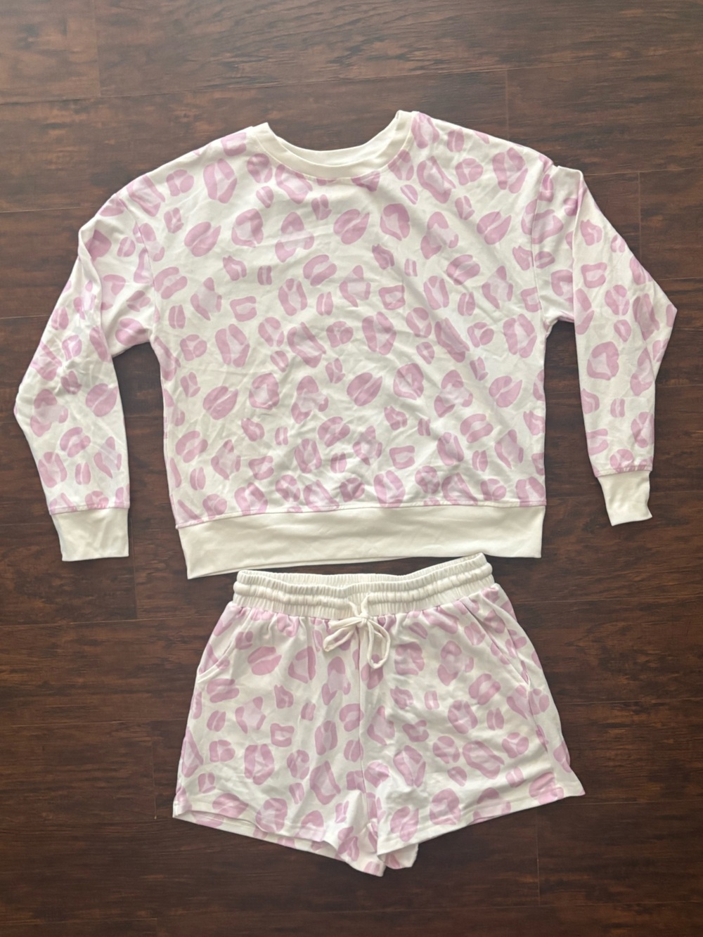 Lounge wear Size Medium